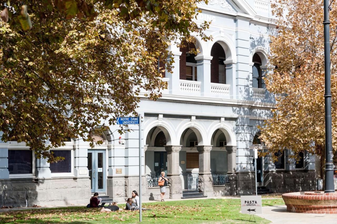 Fremantle Harbourside Apartments Esterno foto