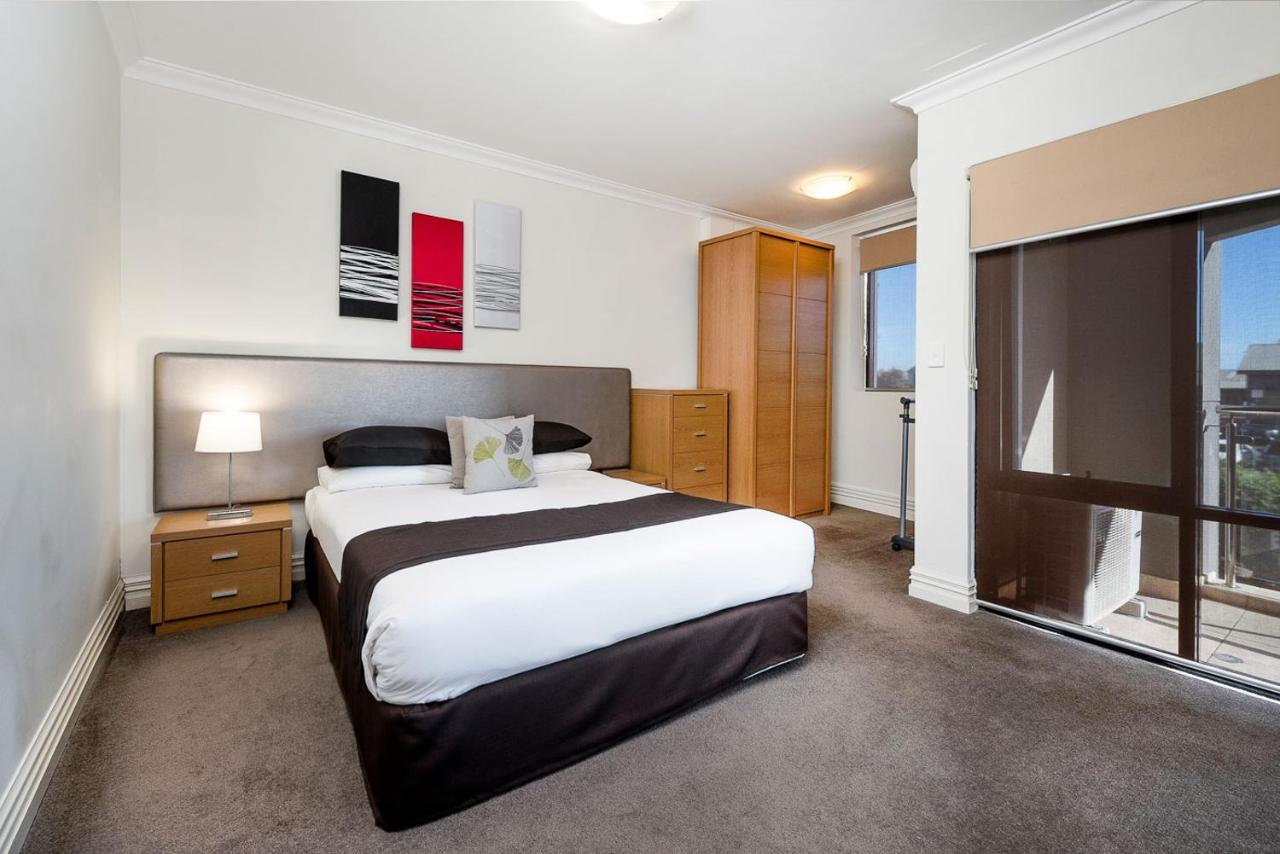 Fremantle Harbourside Apartments Esterno foto